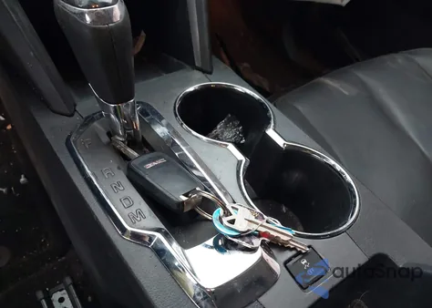 2016 GMC Terrain Denali z USA, uszkodzony, nr VIN 2GKFLRE38G6257924